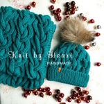 Knit by Heart- это дизайнерские вязаные вещи ручной работы.