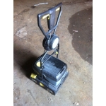 Сделай мир чище с поломоечной машиной KARCHER BR 40/10