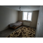 продам 2-комнатную квартиру на ул. Новгородской 39