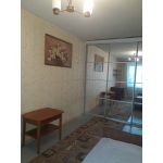 продам 3-комнатную квартиру на ул. Растопчина, 45