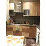продам хорошую квартиру на ул. Безыменского 15